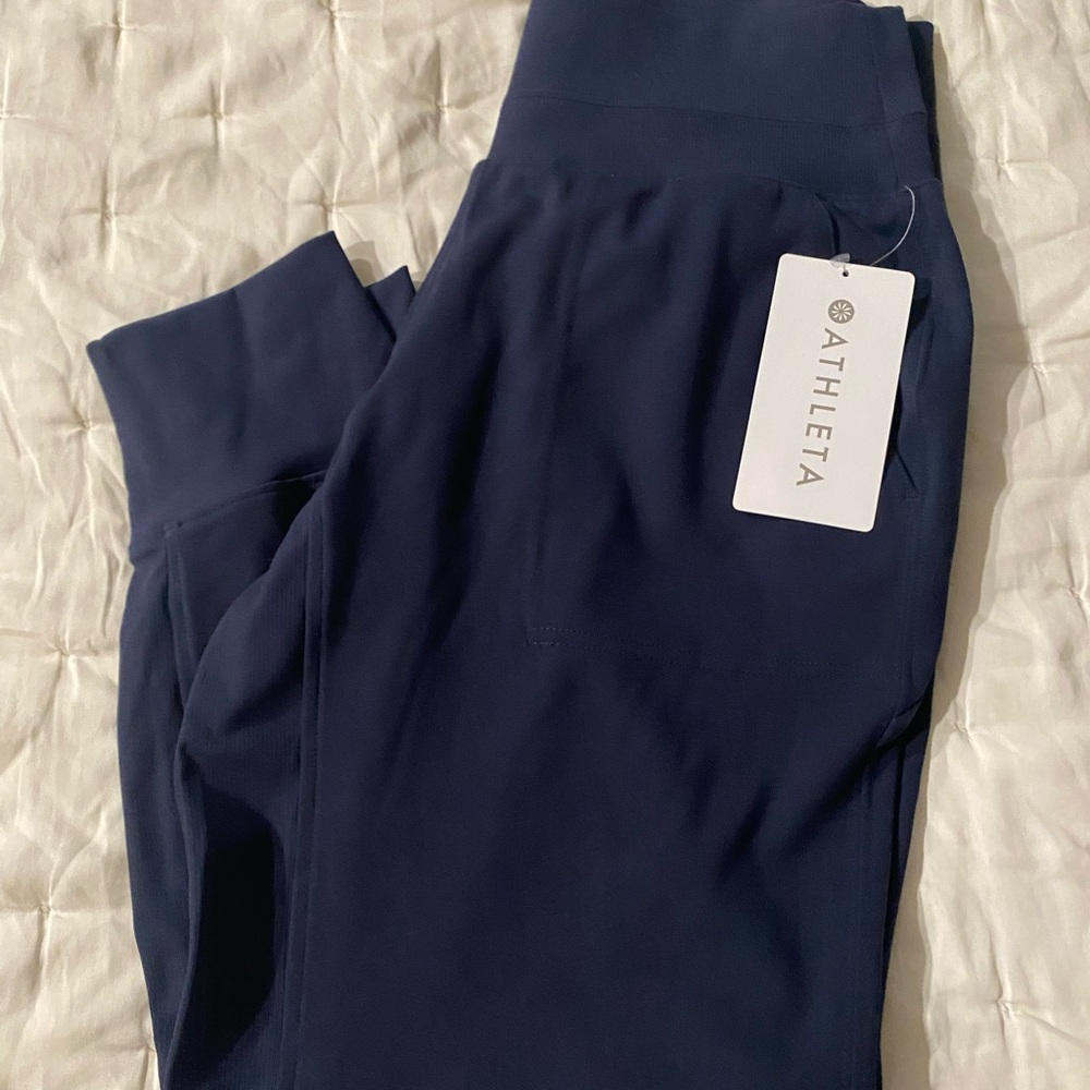 Athleta Venice Jogger in Deep Blue